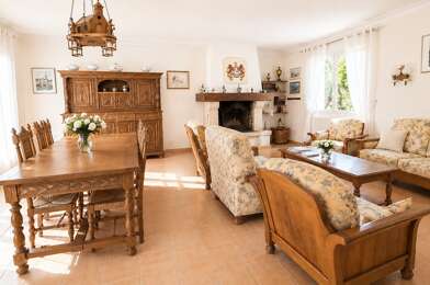 Maison 8 pièces 724500 €