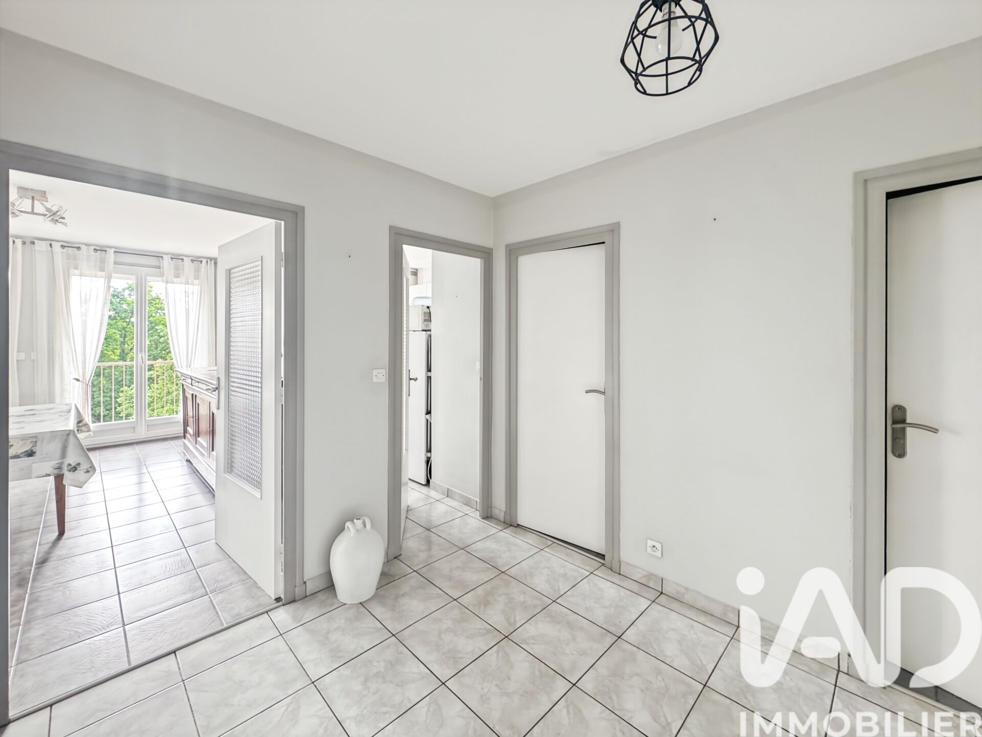 Vente Appartement 3 pièces - Photo 2