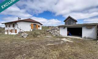 Maison 9 Pièces 215 m² à vendre à Lajoux (39310)