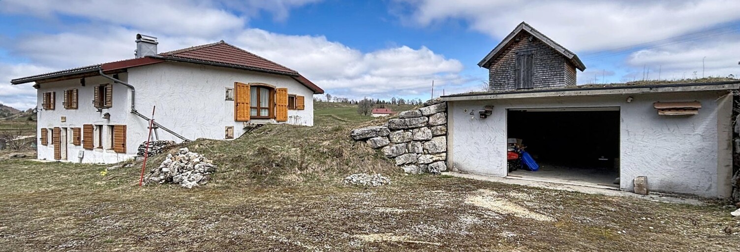 Maison 9 Pièces 215 m² à vendre à Lajoux (39310)