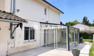 Maison 5 Pièces 136 m² à vendre à Les Peintures (33230)