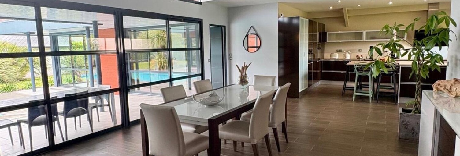 Maison 6 Pièces 183 m² à vendre à Bizanos (64320)