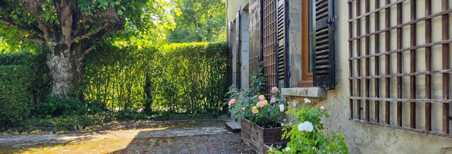 Maison 6 Pièces 144 m² à vendre à Durdat-Larequille (03310)