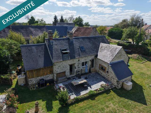 Maison avec beaucoup de charme. — photo du bien