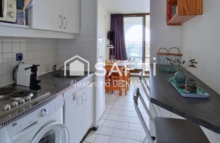APPARTEMENT 1 CHAMBRE AVEC  TERRASSE VUE ETANG — photo 3
