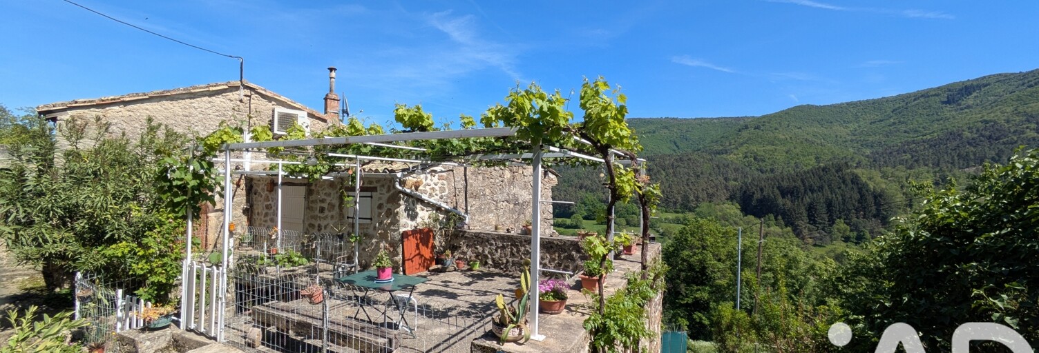 Maison 4 Pièces 88 m² à vendre à Saint-Vincent-de-Durfort (07360)