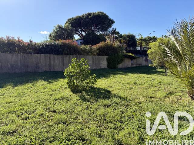 Vente Terrain à bâtir 430 m&sup2; — photo du bien
