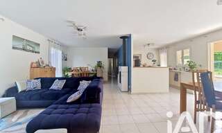 Maison 5 Pièces 136 m² à vendre à Yvrac (33370)