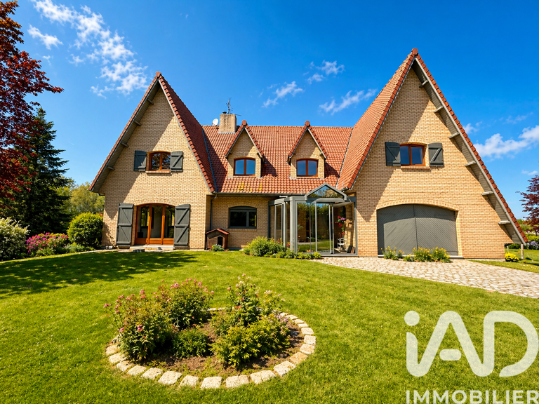 Vente Maison/villa 10 pièces — photo 1