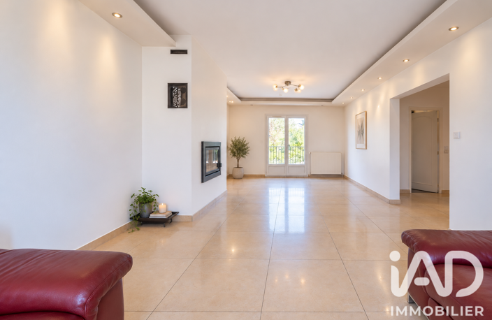 Vente Maison/villa 7 pièces — photo 2