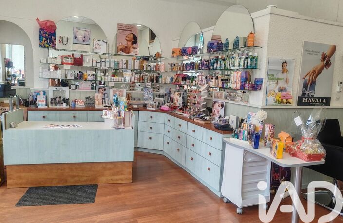 Vente Esthétique, Coiffure 54 m&sup2; — photo 2