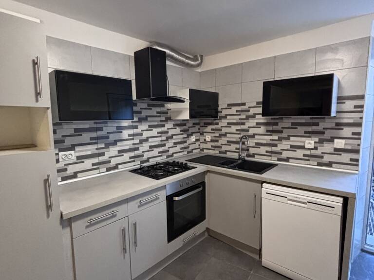 Vente Maison de village 5 pièces — photo 1
