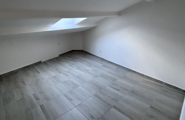 Vente Maison de village 5 pièces — photo 4