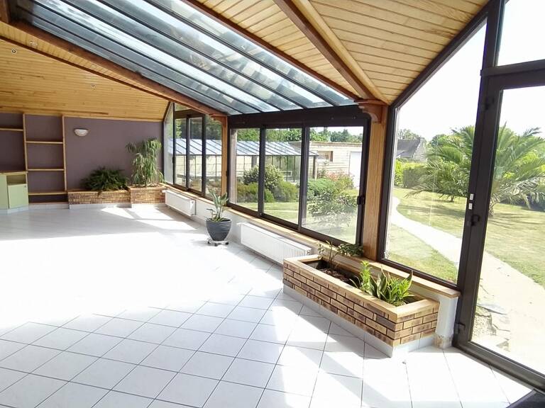 Vente Maison/villa 8 pièces — photo 1