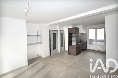 Appartement 4 pièces 167300 €