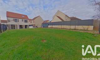 Maison 8 Pièces 148 m² à vendre à Savigny-le-Temple (77176)