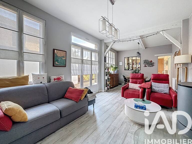 Vente Maison/villa 8 pièces — photo 1