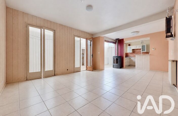 Vente Maison/villa 6 pièces — photo 2