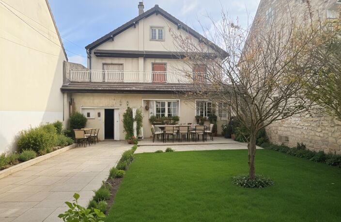 Vente Maison/villa 7 pièces — photo 2