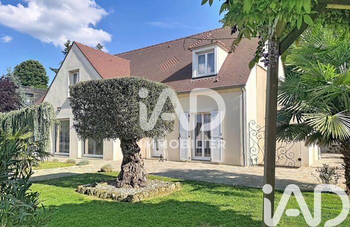 Vente Maison/villa 9 pièces — photo 2