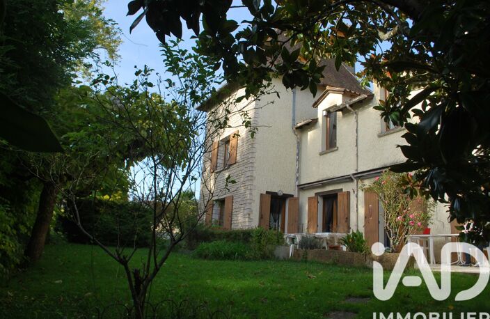 Vente Maison/villa 11 pièces — photo 2