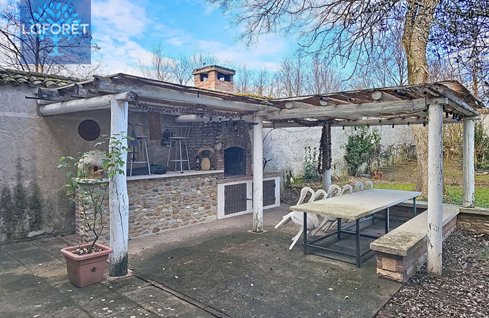 Maison de 181 m2 avec dépendances sur une parcelle de 955 m2 — photo 4