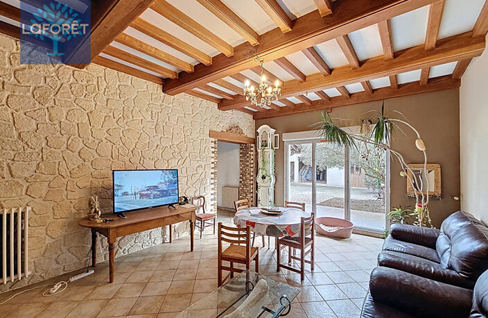 Maison de 181 m2 avec dépendances sur une parcelle de 955 m2 — photo 5