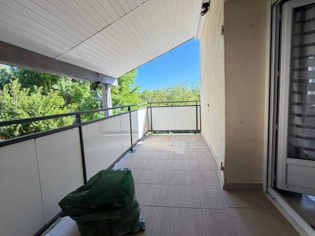 maison  de village 150 m² avec jardin et piscine — photo du bien