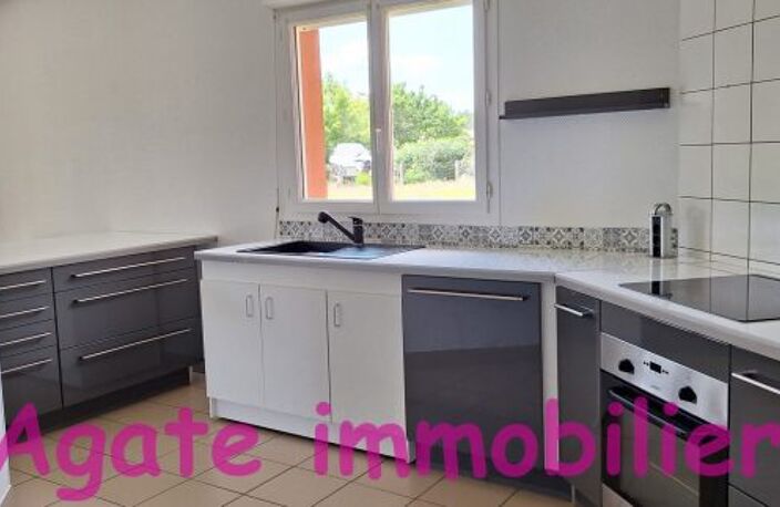 MAISON 4 CHAMBRES AVEC TERRAIN 33113 ST SYMPHORIEN — photo 3