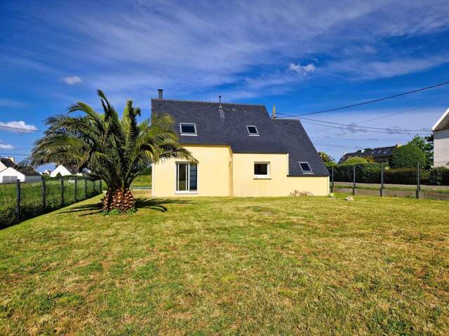 Maison 101 m² - 6 pièces - Plouhinec — photo du bien