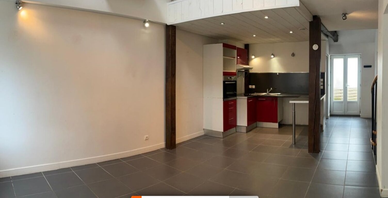 Maison à vendre 4 pièces BEAUFAY (72) — photo 1