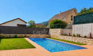 Maison 7 Pièces 198 m² à vendre à Crozet (01170)