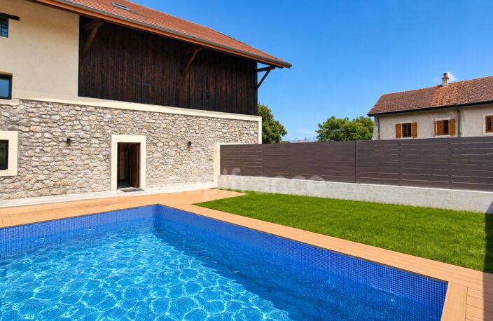 Maison de village T7 rénovée – 198 m² – Piscine – T3 indépendant – Crozet — photo 3