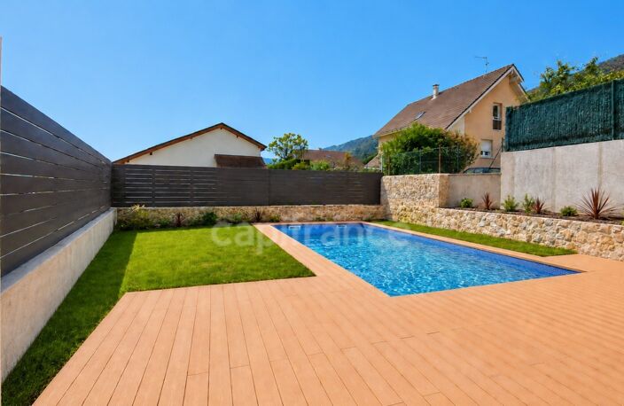 Maison de village T7 rénovée – 198 m² – Piscine – T3 indépendant – Crozet — photo 4