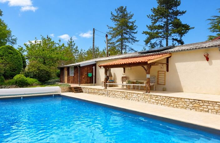 Belle Propriété avec piscine et dépendances - 6 pièces - à vendre - Proche de Villeréal - St Eutrope de Born (Lot-et-Garonne) — photo 4