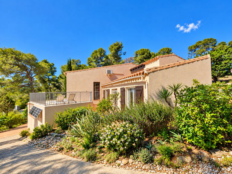 Maison d’architecte atypique avec jardin arboré, terrasses et spa à Lézignan-Corbières — photo 1