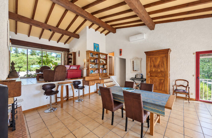 Maison d’architecte atypique avec jardin arboré, terrasses et spa à Lézignan-Corbières — photo 5