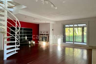 Maison 7 pièces 449000 €