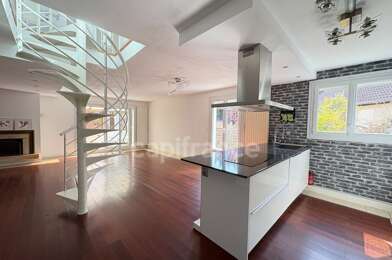 Maison 7 pièces 435000 €