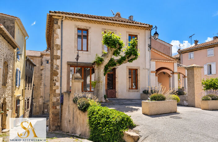 BOUTENAC – Maison de caractère rénovée de 139 m², 3 chambres et grand garage de 54 m² — photo 3