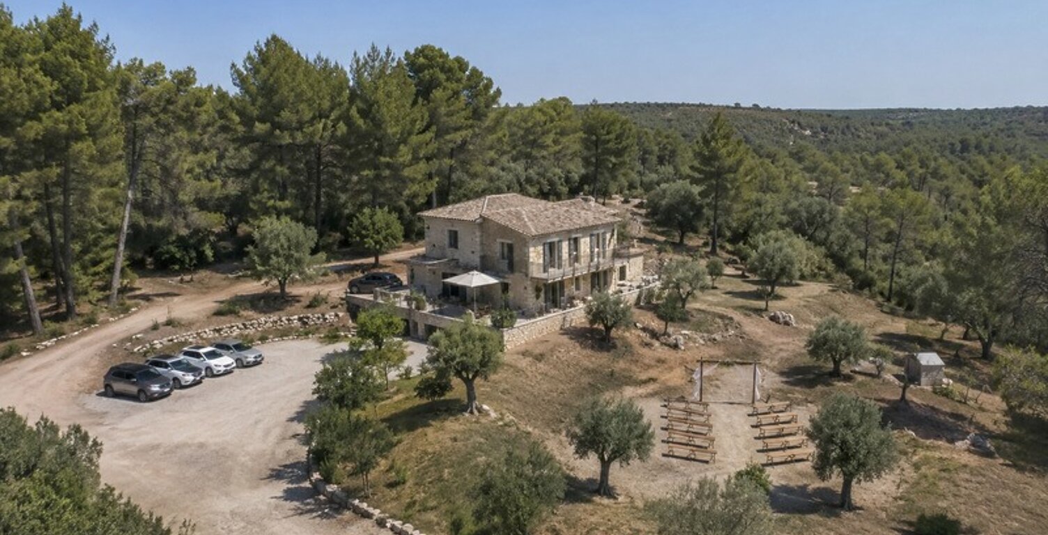 Domaine événementiel et activité traiteur haut de gamme – 1,130 M€ de CA – Rentabilité 250 K€ – Fonds & Murs – Hérault (34) — photo 1