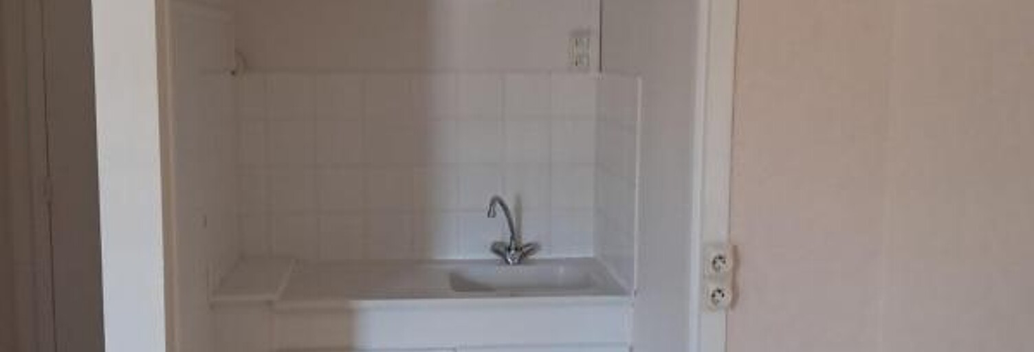 Appartement 1 Pièce 23 m² à louer à L'Île-Bouchard (37220)