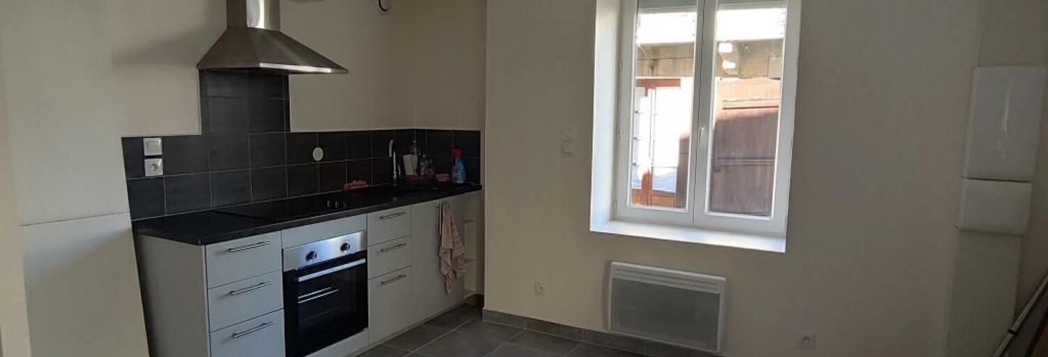 Maison 3 Pièces 45 m² à louer à Escassefort (47350)