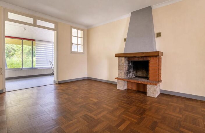 Maison 6 pièces avec grand garage — photo 2