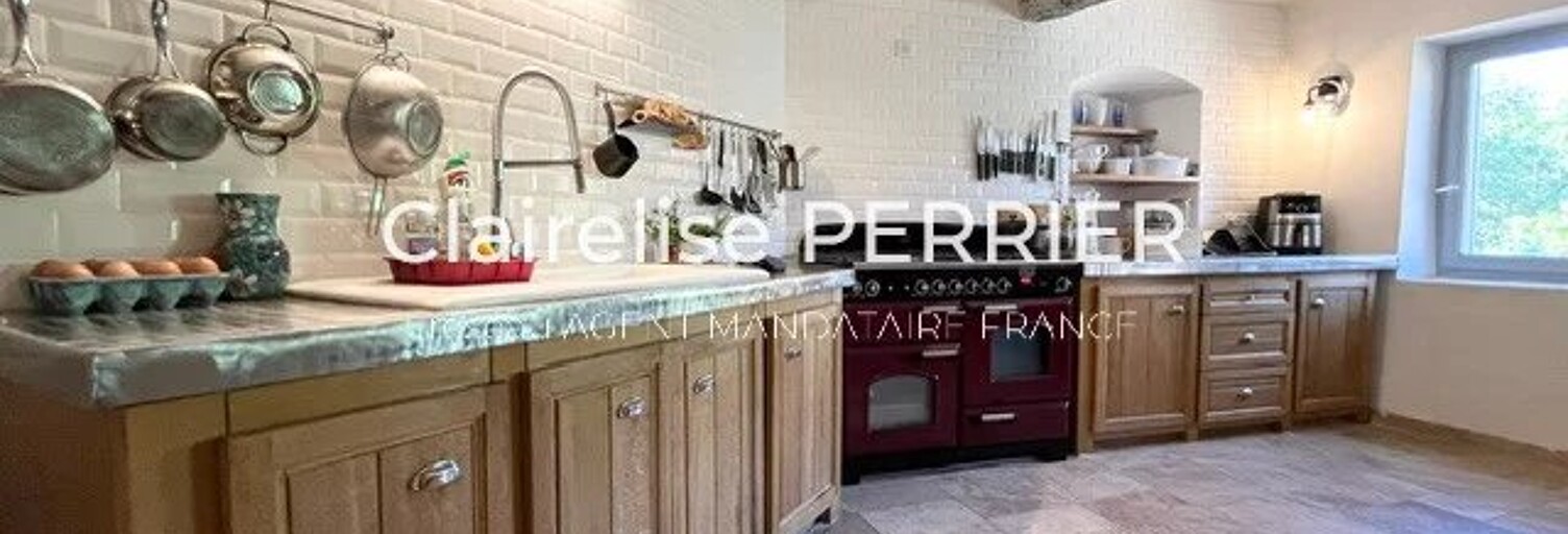 Maison 6 Pièces 140 m² à vendre à Sillans-la-Cascade (83690)