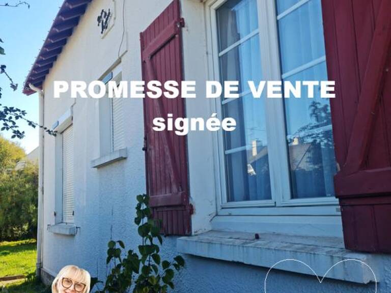 Maison de 145 m² hab / 153 m² au sol  à rénover sur parcelle de 388 m² avec garage — photo 1
