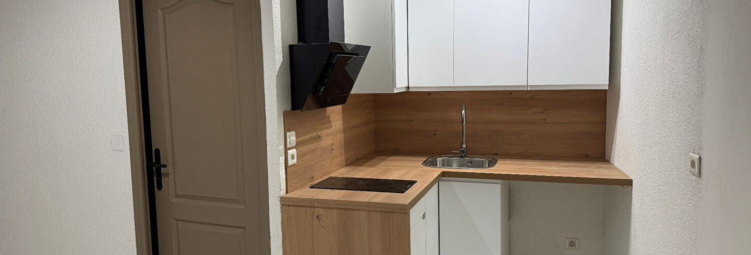 Appartement 1 Pièce 20 m² à louer à Roquebrune-sur-Argens (83520)