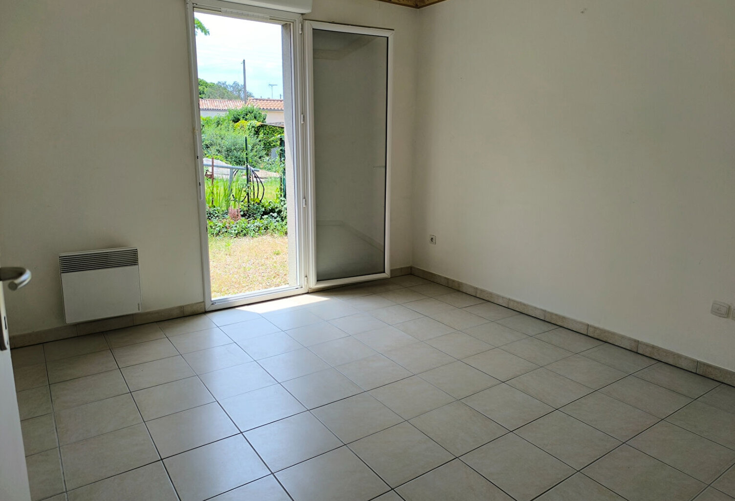 Immeuble composé de 2 appartements mitoyennes libres de 31 m² avec jardinet à Libourne — photo 1