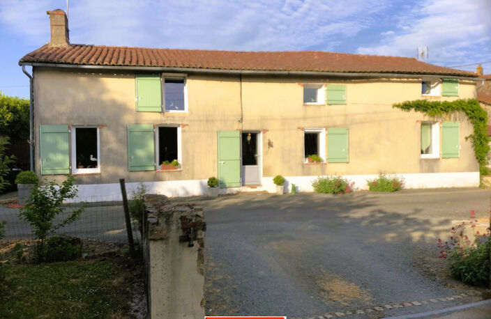 Vente maison 7 pièces 200 m² Pouzauges (85700) — photo 2