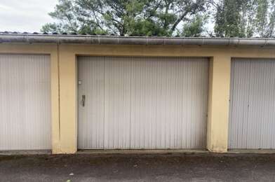 Garage  44000 €